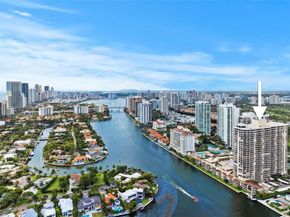 20191 E Country Club Dr TS3, Aventura FL 33180