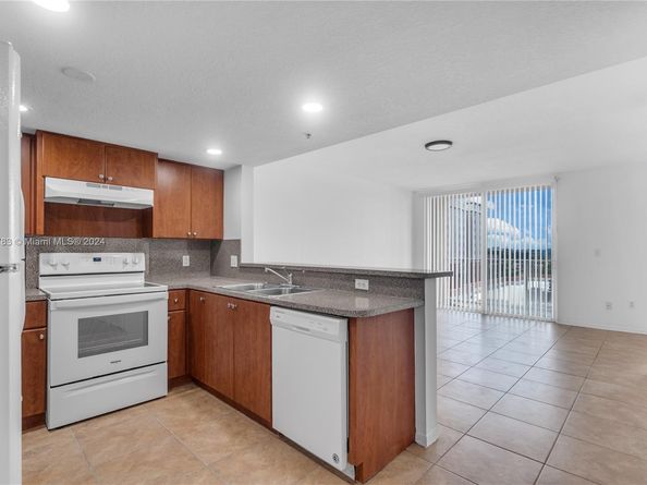 218 NW 12th Ave 702, Miami FL 33128