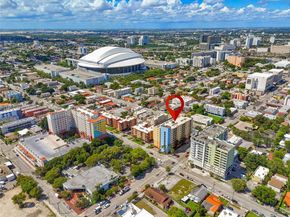 218 NW 12th Ave 702, Miami FL 33128