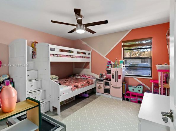 11217 SW 56th Cir, Cooper City FL 33330