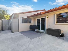 11217 SW 56th Cir, Cooper City FL 33330