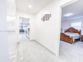 1990 NW 154th St, Miami Gardens FL 33054