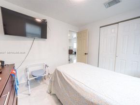 1990 NW 154th St, Miami Gardens FL 33054