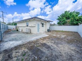 1990 NW 154th St, Miami Gardens FL 33054