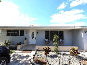 9170 NW 24th Pl, Sunrise FL 33322