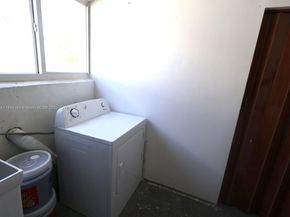 9170 NW 24th Pl, Sunrise FL 33322