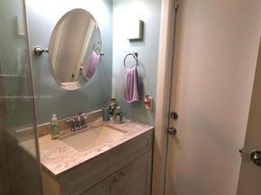 9170 NW 24th Pl, Sunrise FL 33322