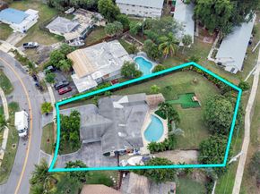 1405 SW 4th Ter, Pompano Beach FL 33060