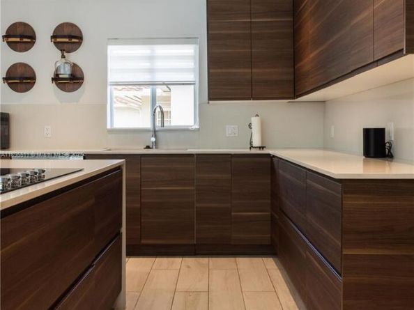 1080 NE 104th St, Miami Shores FL 33138