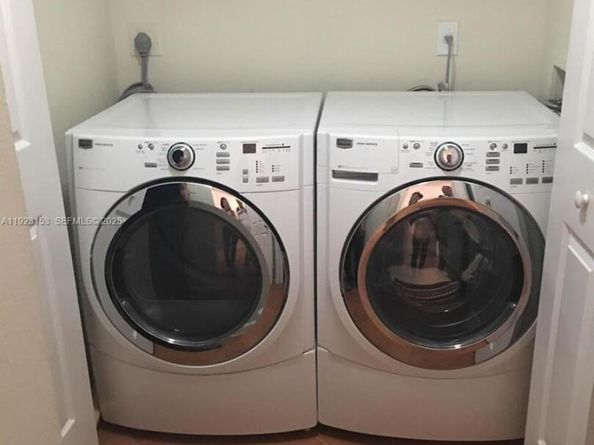 1721 Village Blvd 104, West Palm Beach FL 33409