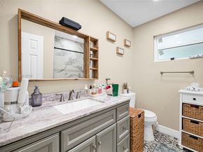 1811 Utopia Dr, Miramar FL 33023