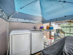 1811 Utopia Dr, Miramar FL 33023