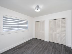 1704 S Le Jeune Rd, Coral Gables FL 33134