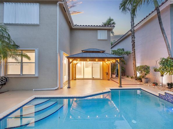 14604 SW 132nd Ave, Miami FL 33186