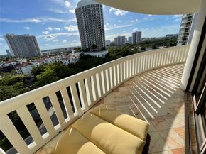 3000 Island Blvd 1103, Aventura FL 33160