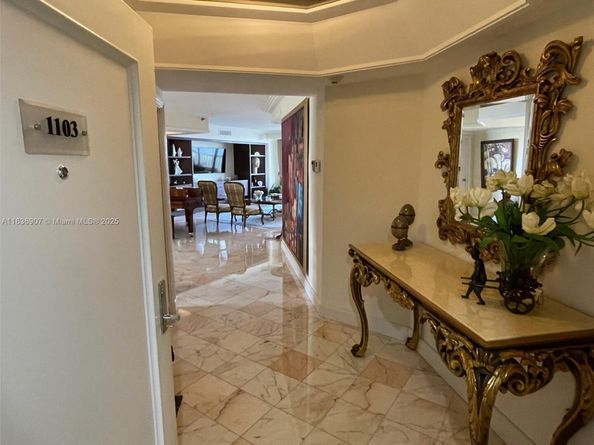 3000 Island Blvd 1103, Aventura FL 33160