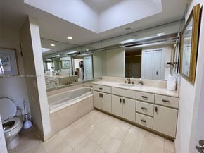 3000 Island Blvd 1103, Aventura FL 33160