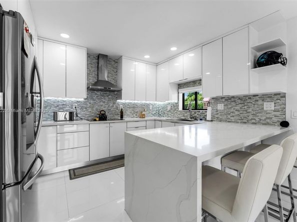 11160 SW 176th St, Miami FL 33157