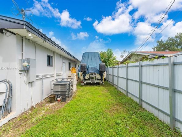 11160 SW 176th St, Miami FL 33157