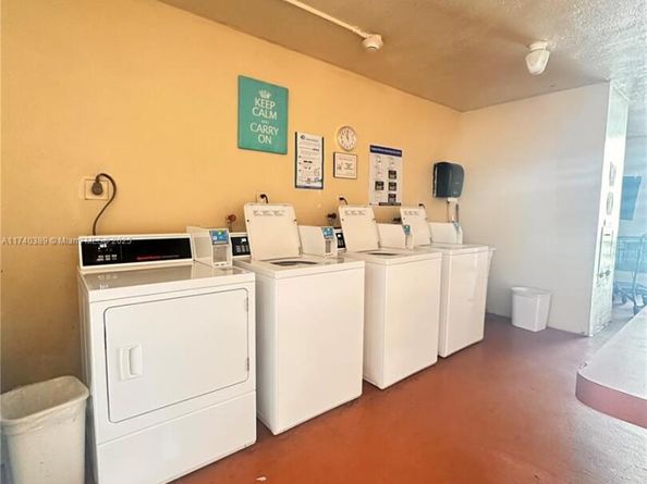 5300 Washington St C311, Hollywood FL 33021