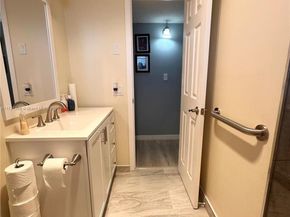 5300 Washington St C311, Hollywood FL 33021