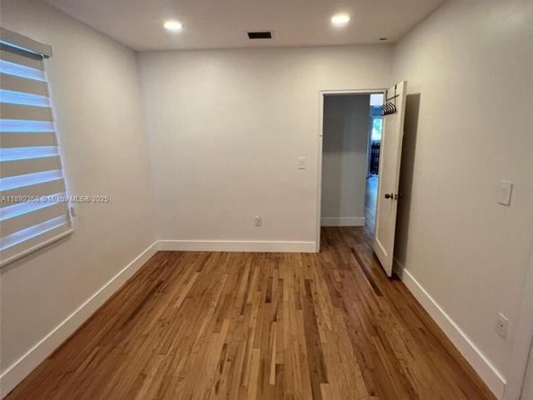 511 NW 39th Ave, Miami FL 33126