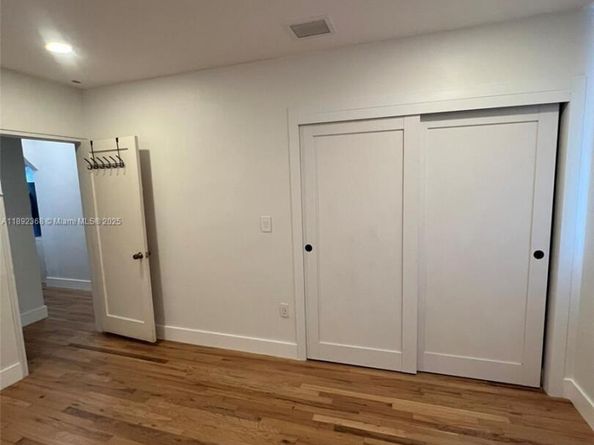 511 NW 39th Ave, Miami FL 33126