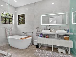 11174 NW 72nd Pl, Parkland FL 33076