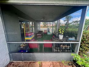 7275 Pine Manor Dr, Lake Worth FL 33467