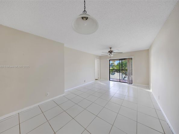 Undisclosed Address #A11905469, Sunrise FL 33351