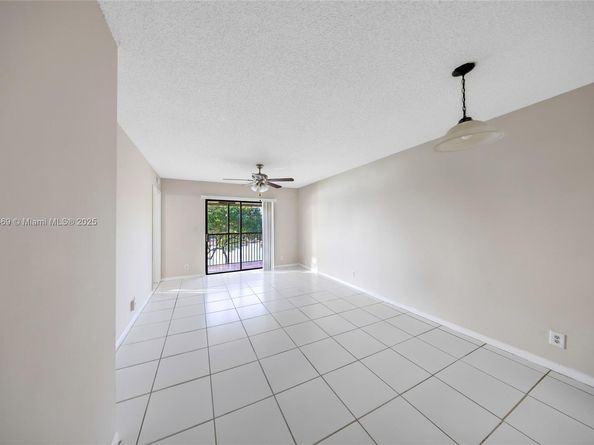 Undisclosed Address #A11905469, Sunrise FL 33351