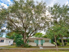 1230 NE 133rd St, North Miami FL 33161