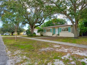 1230 NE 133rd St, North Miami FL 33161