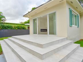 1230 NE 133rd St, North Miami FL 33161