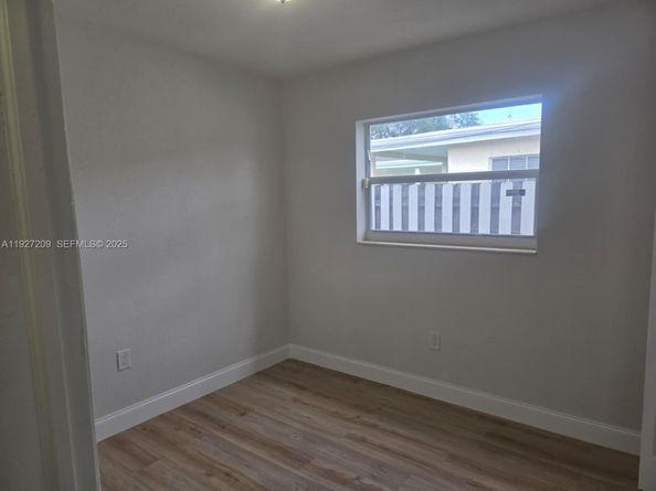 6455 Custer St, Hollywood FL 33024