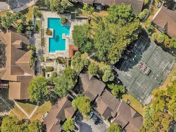 14001 SW 91st Ter 14001, Miami FL 33186