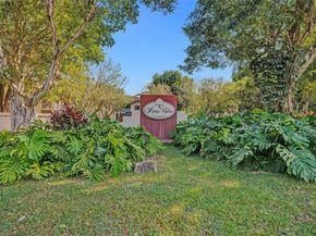 14001 SW 91st Ter 14001, Miami FL 33186