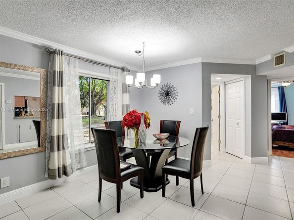 14001 SW 91st Ter 14001, Miami FL 33186