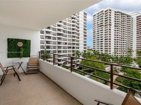 600 Three Islands Blvd 612, Hallandale Beach FL 33009