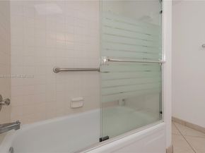 600 Three Islands Blvd 612, Hallandale Beach FL 33009