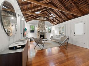 3558 Royal Palm Ave, Miami FL 33133