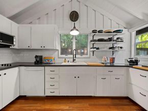 3558 Royal Palm Ave, Miami FL 33133