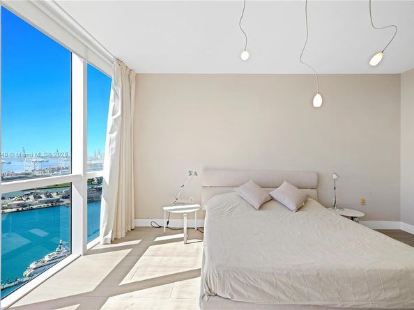 400 Alton Rd 3006, Miami Beach FL 33139