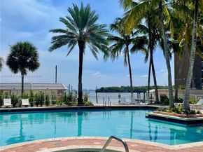 770 NE 69th St 4B, Miami FL 33138