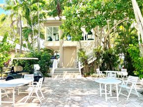 770 NE 69th St 4B, Miami FL 33138