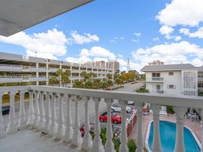 2500 NE 9th St 312, Fort Lauderdale FL 33304