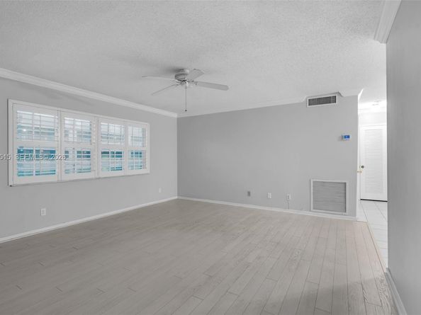 2500 NE 9th St 312, Fort Lauderdale FL 33304