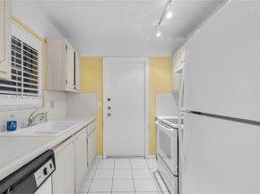 2500 NE 9th St 312, Fort Lauderdale FL 33304