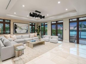 288 S Coconut Ln, Miami Beach FL 33139