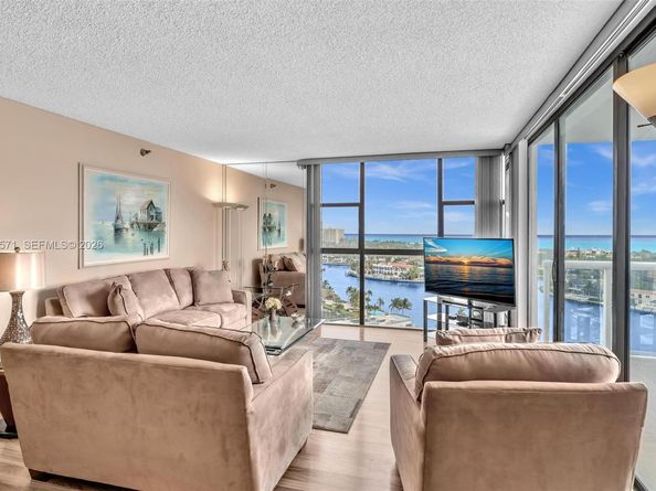 20505 E Country Club Dr 1533, Aventura FL 33180